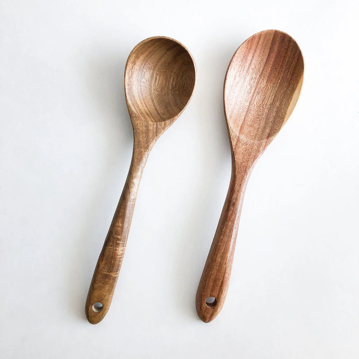 Ensemble d'ustensiles de cuisine en bois d'acacia naturel