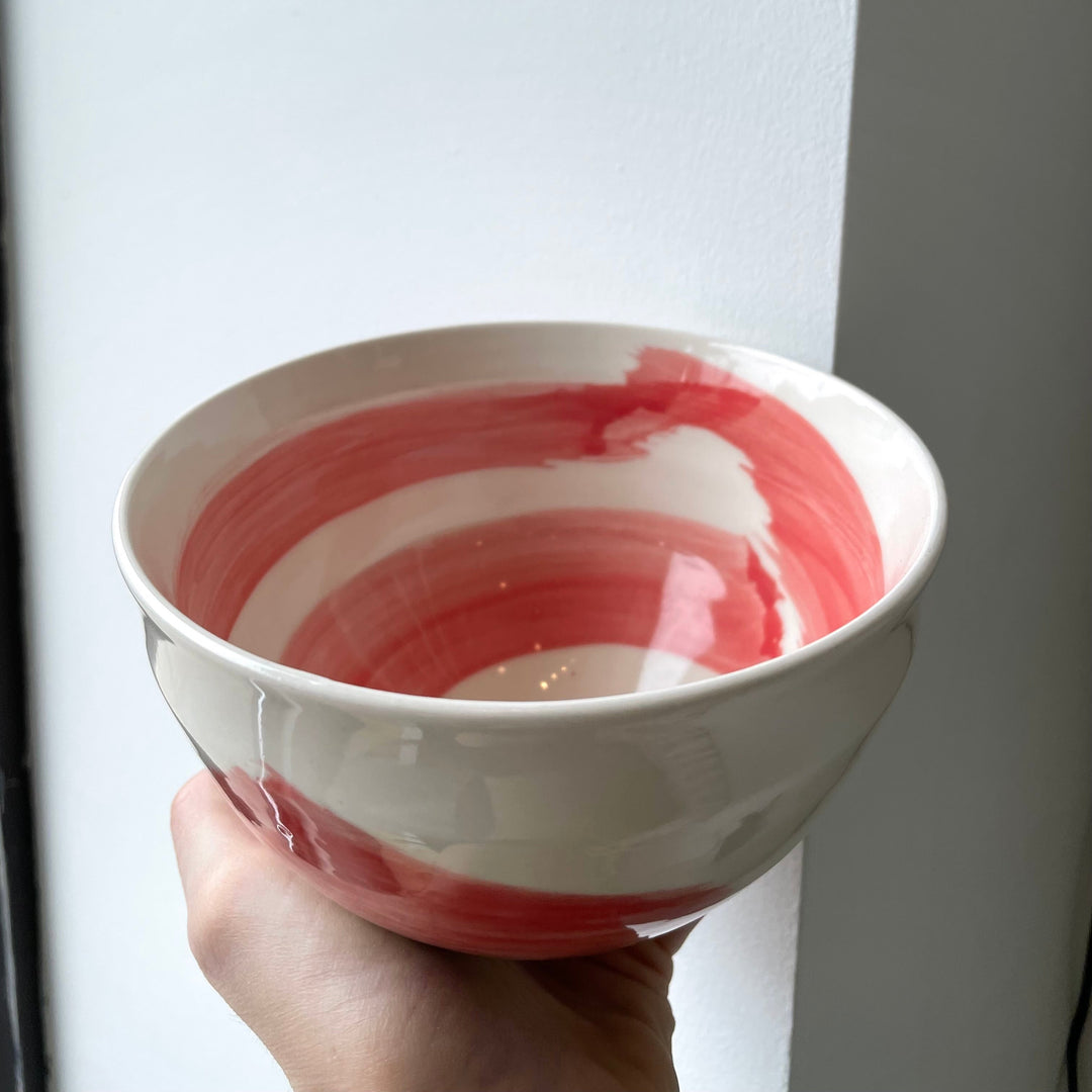Medium porcelain bowl - Red
