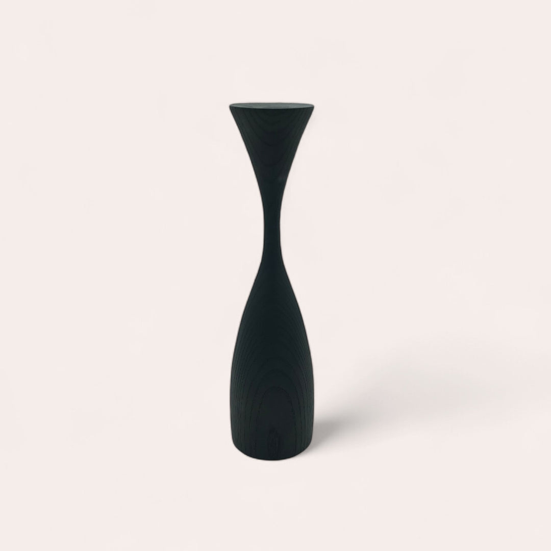 Ash Candle Holder - Black Lily
