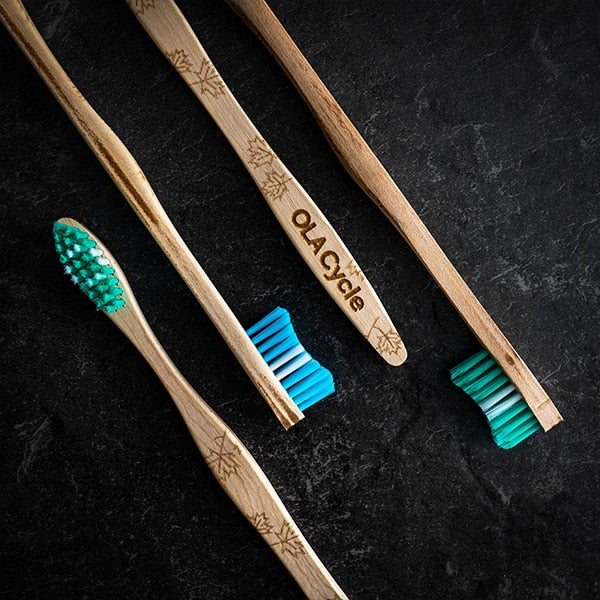 Bamboo toothbrush - Medium bristles - Forest green