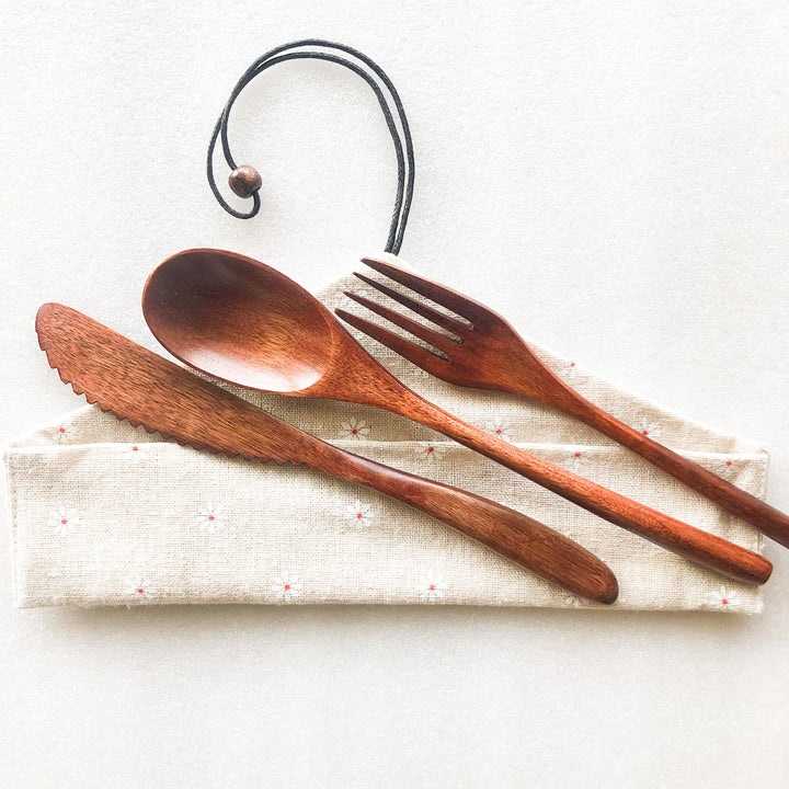 Ensemble d'ustensiles en bois de style japonais - Beige