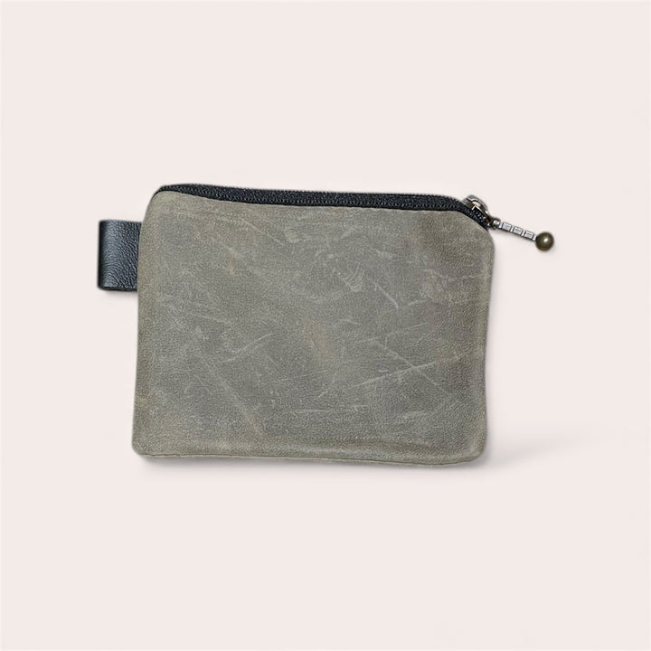 Pochette à monnaie zip en cuir recyclé - Vert kaki