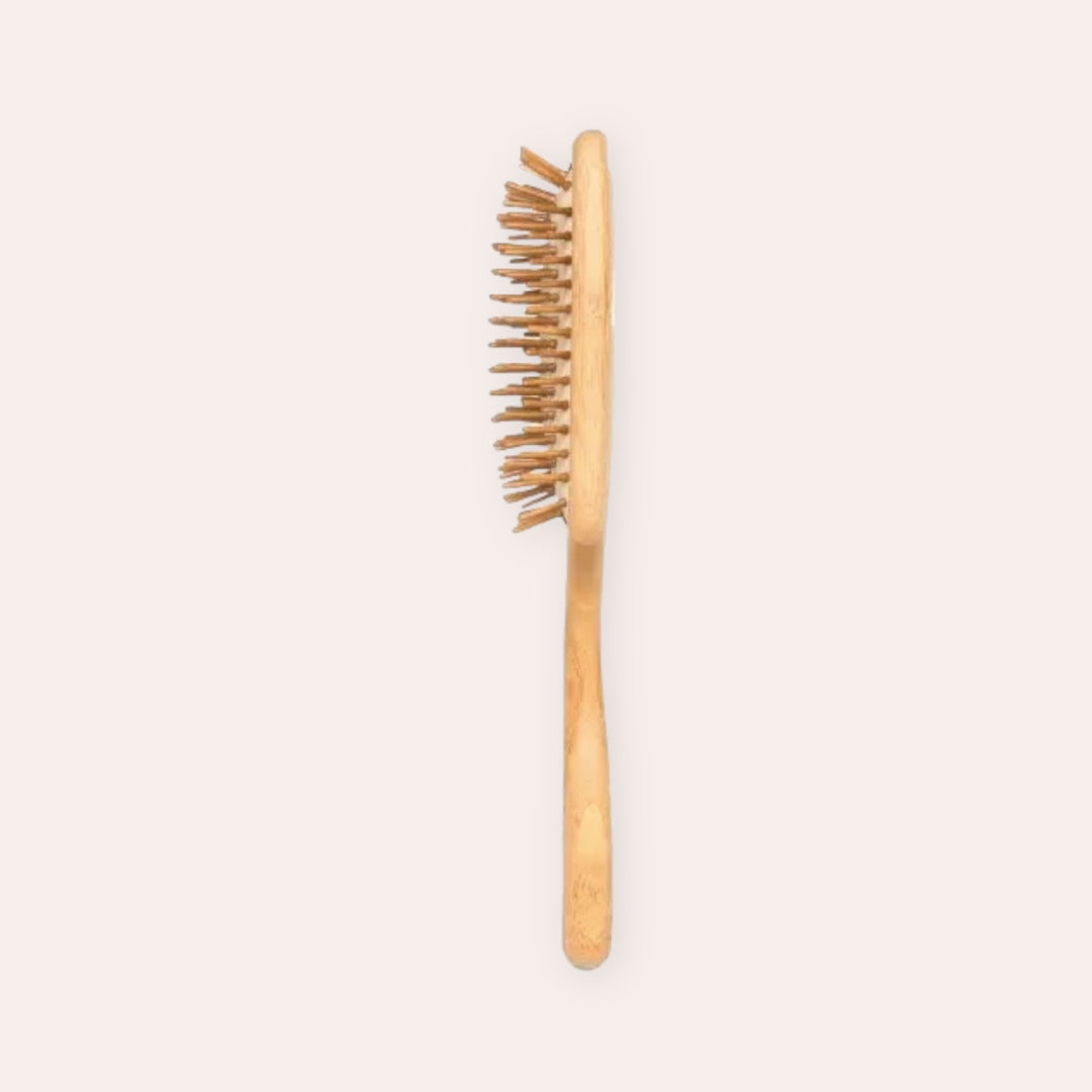 Brosse à cheveux en bambou