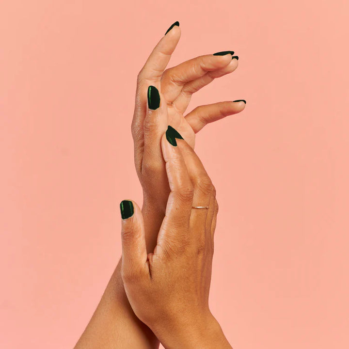 Non-toxic nail polish - In a beautiful gun