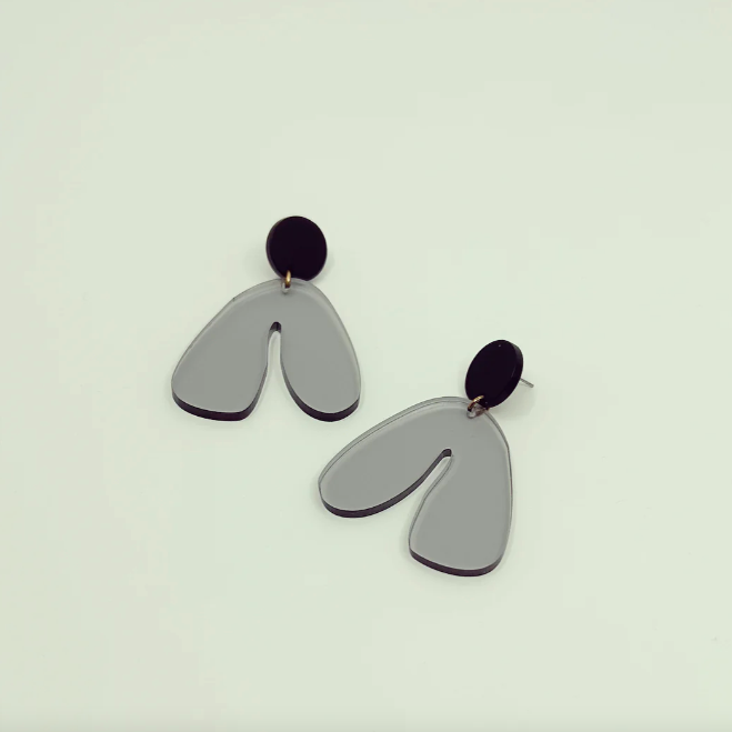 Earrings - Løtta - Transparent gray