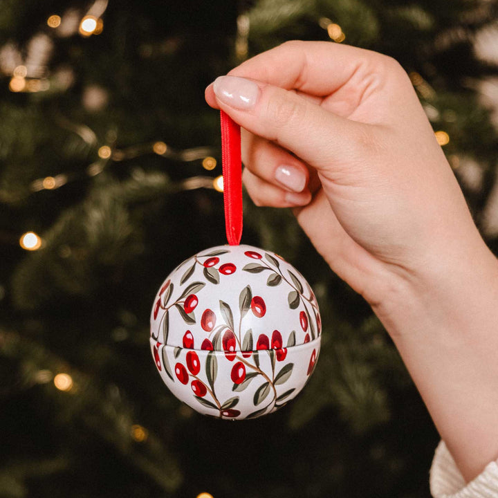 Bougie boule de Noël - Canneberge épicée