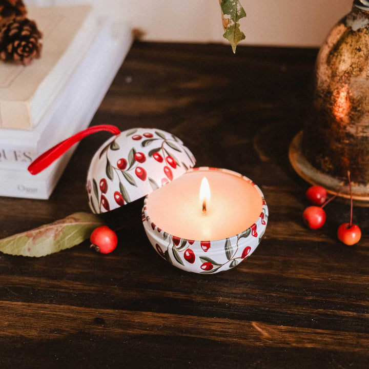 Bougie boule de Noël - Canneberge épicée