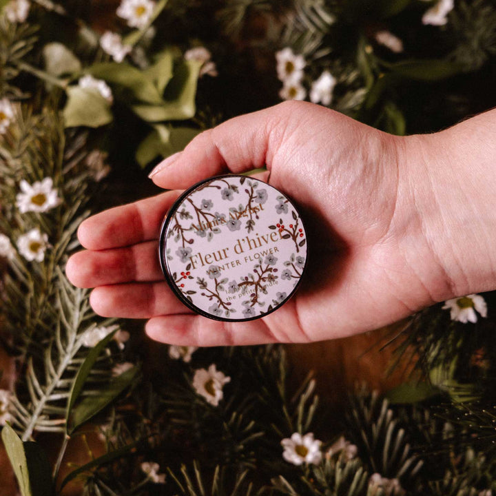 Bougie parfumée - Fleur d'hiver - 2 oz