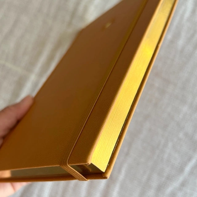 Dotted line journal - Brown - Sun