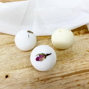 Bath bomb with essential oils - Geranium and lavender