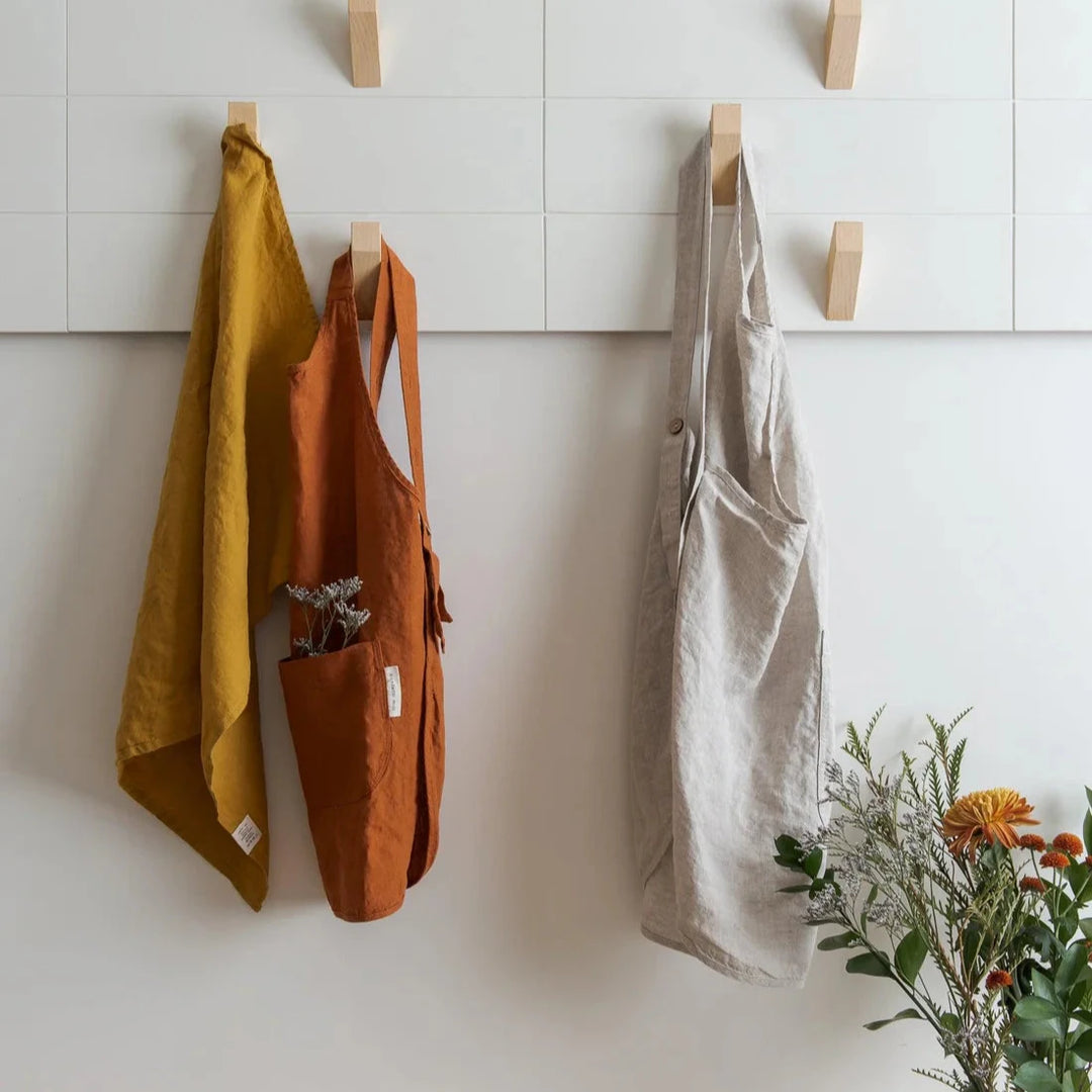 Children's linen apron - Burnt orange