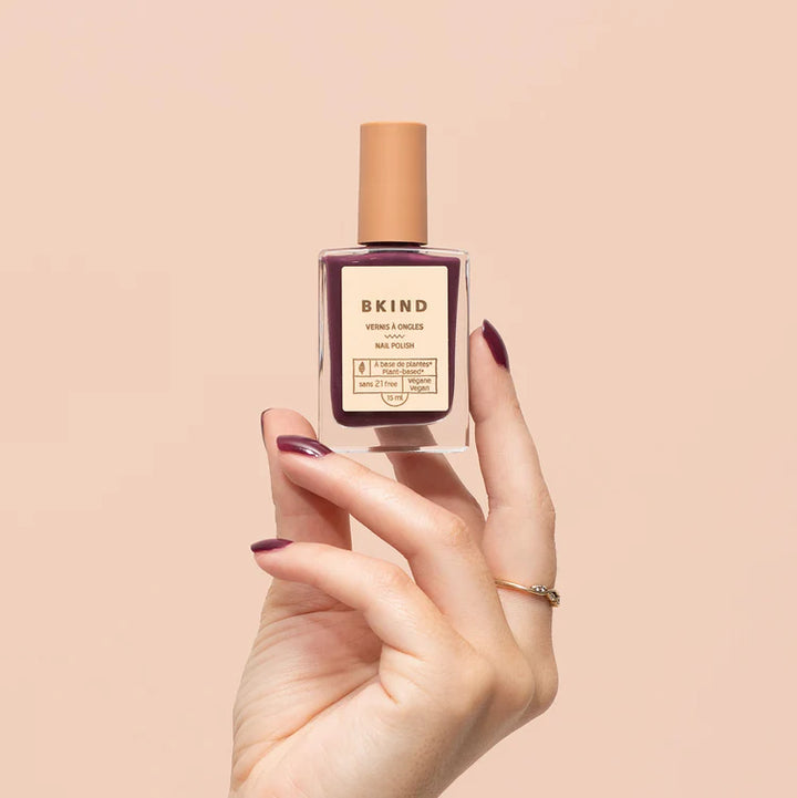 Non-toxic nail polish - Lady in Red