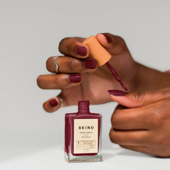 Vernis à ongles non-toxique - Petite-Bourgone