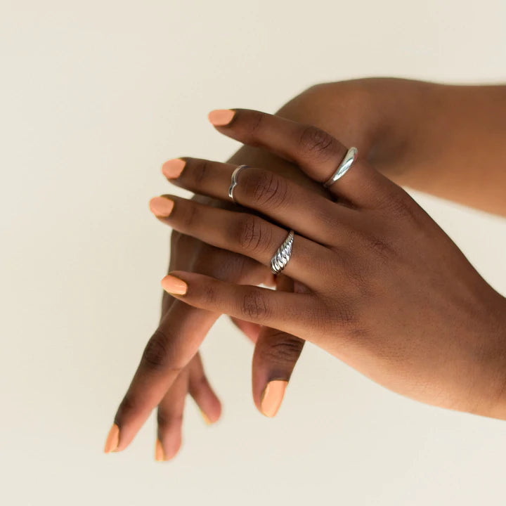 Vernis à ongles non-toxique - Bon