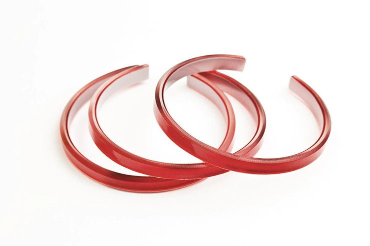 Recycled resin bracelet - Cranberry
