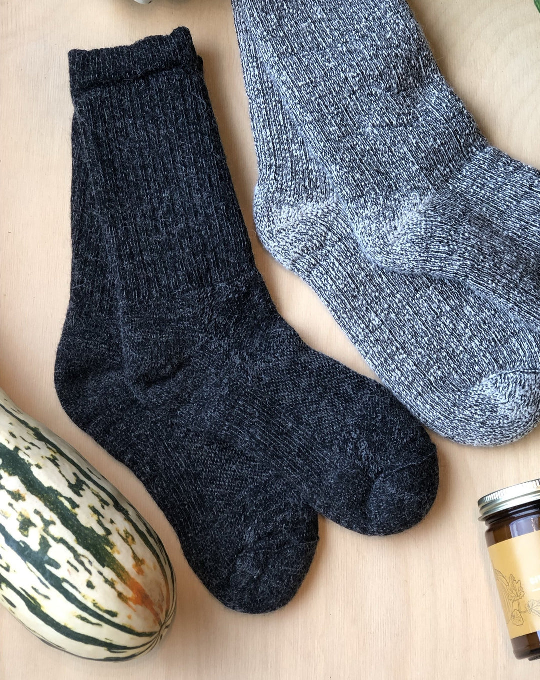 Chaussettes techniques longues en laine d'alpagas - Gris foncé